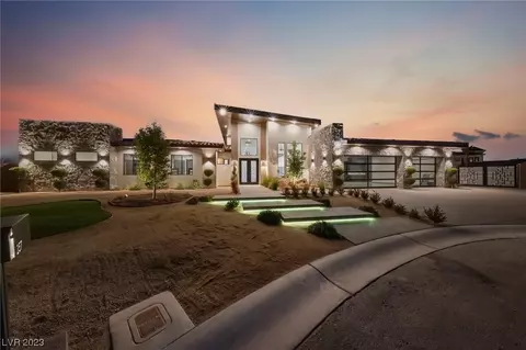 257 E Shelbourne Ave, Las Vegas, NV 89123