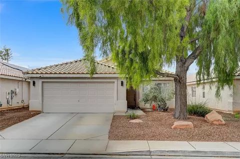 4922 Drifting Pebble St, North Las Vegas, NV 89081
