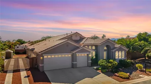 6459 Red Garnet Ct, Las Vegas, NV 89131