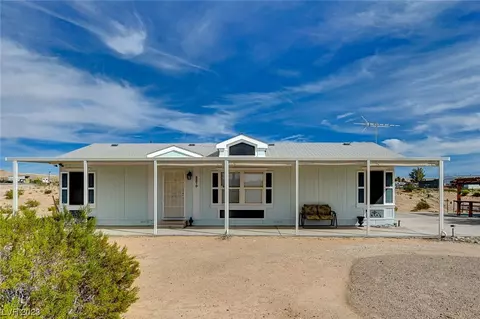 2270 Lou St, Logandale, NV 89021