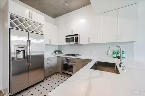 353 E Bonneville Ave #291, Las Vegas, NV 89101