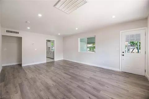 2101 Elm Ave, Las Vegas, NV 89101
