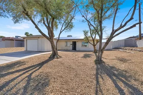 4631 Glenndavis Dr, Las Vegas, NV 89121