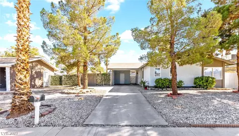 6425 Silverfield Dr, Las Vegas, NV 89103