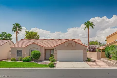 5045 Saint Annes Dr, Las Vegas, NV 89149