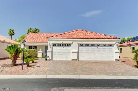 8065 Villa Armando St, Las Vegas, NV 89131