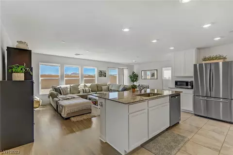 8661 Senna Ave, Las Vegas, NV 89148