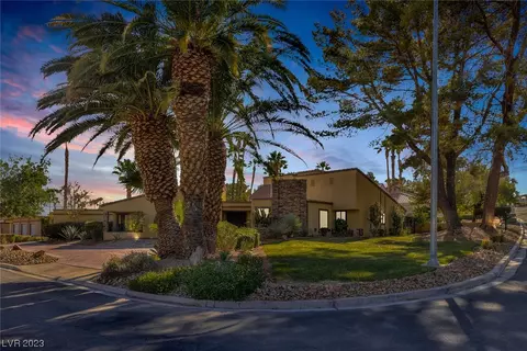 2807 La Mesa Dr, Henderson, NV 89014