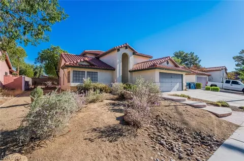6228 Heather Mist Ln, Las Vegas, NV 89108