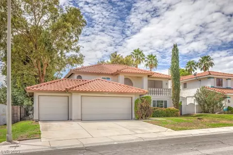 8905 Scenic Harbor Dr, Las Vegas, NV 89117