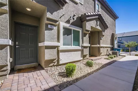 7465 Snowy Owl St #102, North Las Vegas, NV 89084
