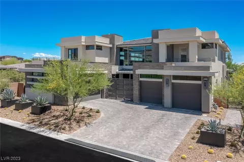 4202 Garnet Hills Ct, Las Vegas, NV 89135