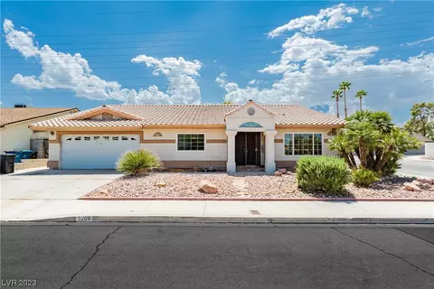 3209 Robin Cir, Las Vegas, NV 89121