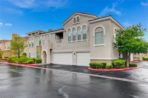 10001 Peace Way #2260, Las Vegas, NV 89147
