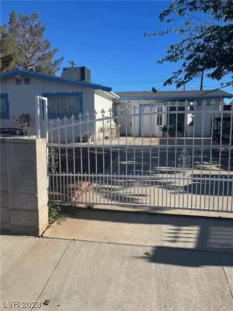 5201 Doe Ave, Las Vegas, NV 89146