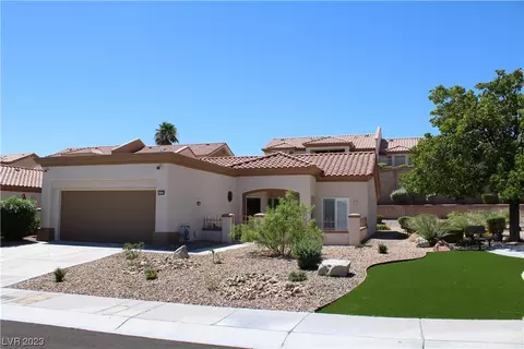 2729 Herons Creek Dr, Las Vegas, NV 89134