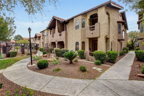 4027 Nook Way #B, Las Vegas, NV 89103