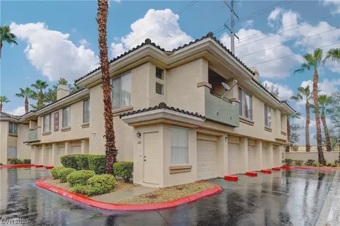 7185 S Durango Dr #202, Las Vegas, NV 89113