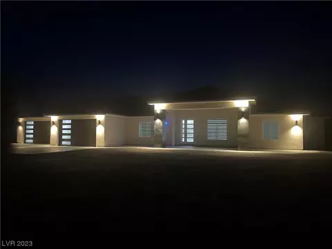 1601 W Calvada Blvd, Pahrump, NV 89048