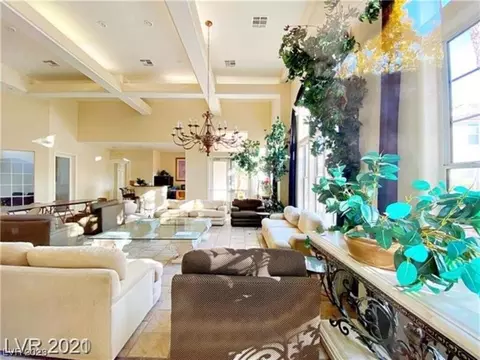 8555 W Russell Rd #1018, Las Vegas, NV 89113