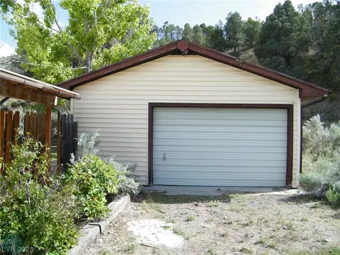 418 Dickerson Ave, Ely, NV 89301 photo 3