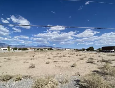 1581 S Linda St, Pahrump, NV 89048