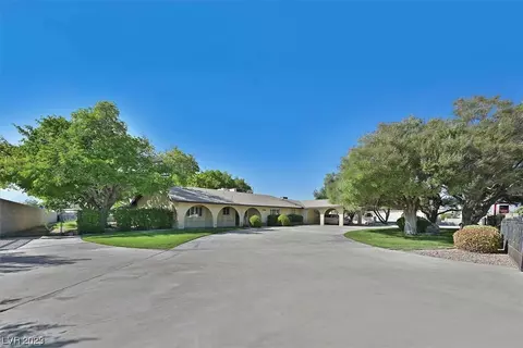 3355 Mustang St, Las Vegas, NV 89108