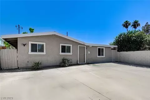 2016 E Saint Louis Ave, Las Vegas, NV 89104