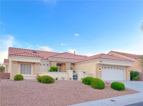 10413 Long Leaf Pl, Las Vegas, NV 89134