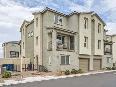 6961 Skyline Blue St, North Las Vegas, NV 89086