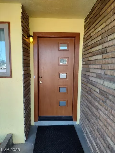 1316 S Bruce St, Las Vegas, NV 89104
