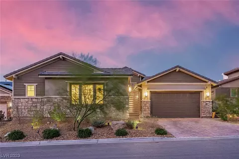 11090 Emory Oak Dr, Las Vegas, NV 89138