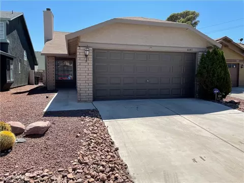 6641 Messenger Ct, Las Vegas, NV 89108