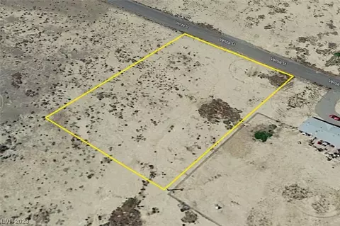 4381 Venza St, Pahrump, NV 89048