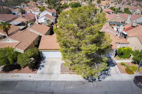 2721 Riley Oaks Ct, Las Vegas, NV 89108
