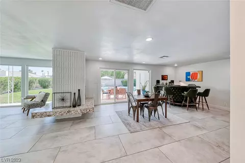 2905 Mason Ave, Las Vegas, NV 89102