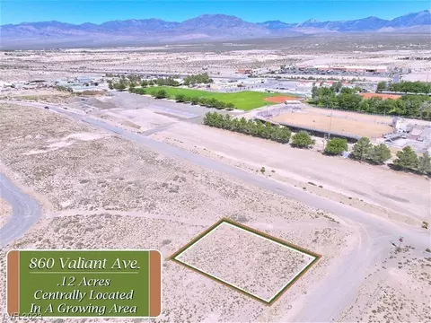 860 E Valiant Ave, Pahrump, NV 89060