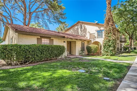 3125 Pinehurst Dr #B, Las Vegas, NV 89109
