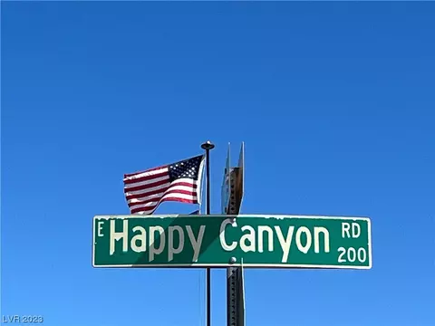 281 Happy Canyon Rd, Pahrump, NV 89048