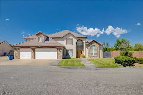 8620 Rosey Ct, Las Vegas, NV 89149