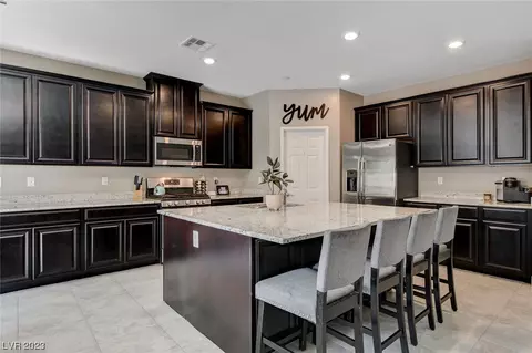 2809 Rainy Meadows Ave, North Las Vegas, NV 89031