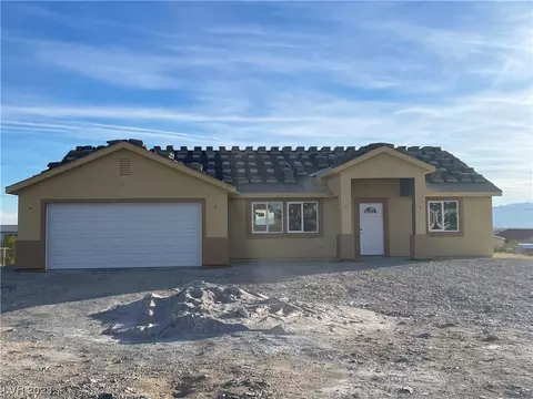 821 Fort Churchill Rd, Pahrump, NV 89060