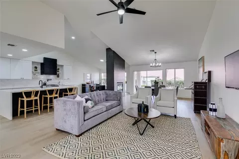 8536 Millsboro Dr, Las Vegas, NV 89134