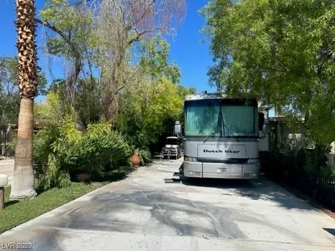 8175 Arville St #50, Las Vegas, NV 89139