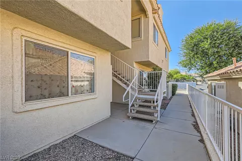 731 Anne Ln #65E, Henderson, NV 89015