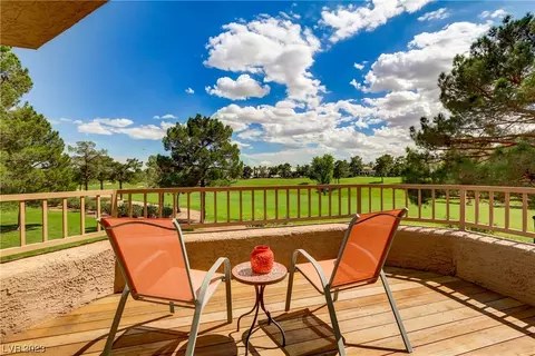 7137 Mission Hills Dr, Las Vegas, NV 89113