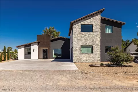 1450 Blackhorn St, Pahrump, NV 89048