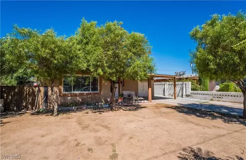 2725 Magnet St, North Las Vegas, NV 89030