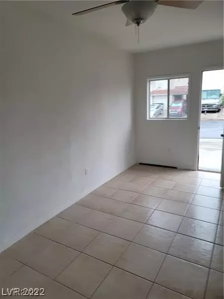 1688 Esteban Ave, Laughlin, NV 89029 photo 17
