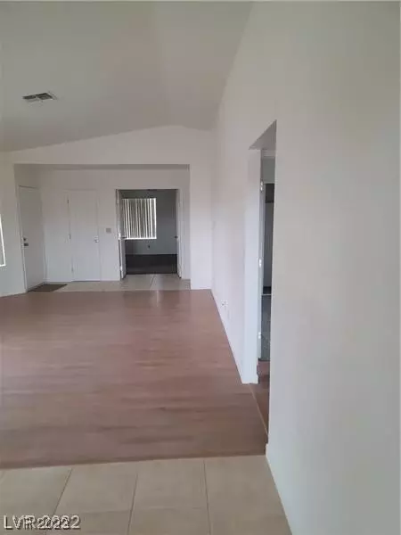 1688 Esteban Ave, Laughlin, NV 89029 photo 29